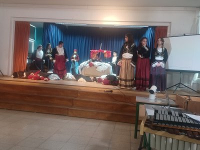 Σχολικός Εορτασμός 25ης Μαρτίου